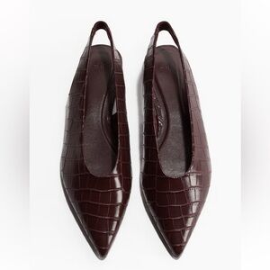 H&M Pointed Toe Slingback Flats – Croc Embossed Burgundy – Size 8